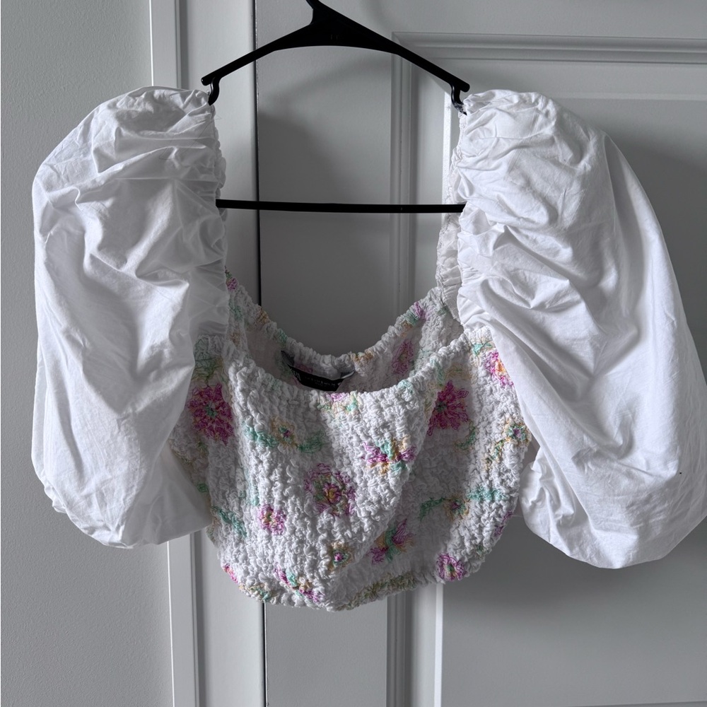 Zara White Floral Puff Sleeve Crop Top